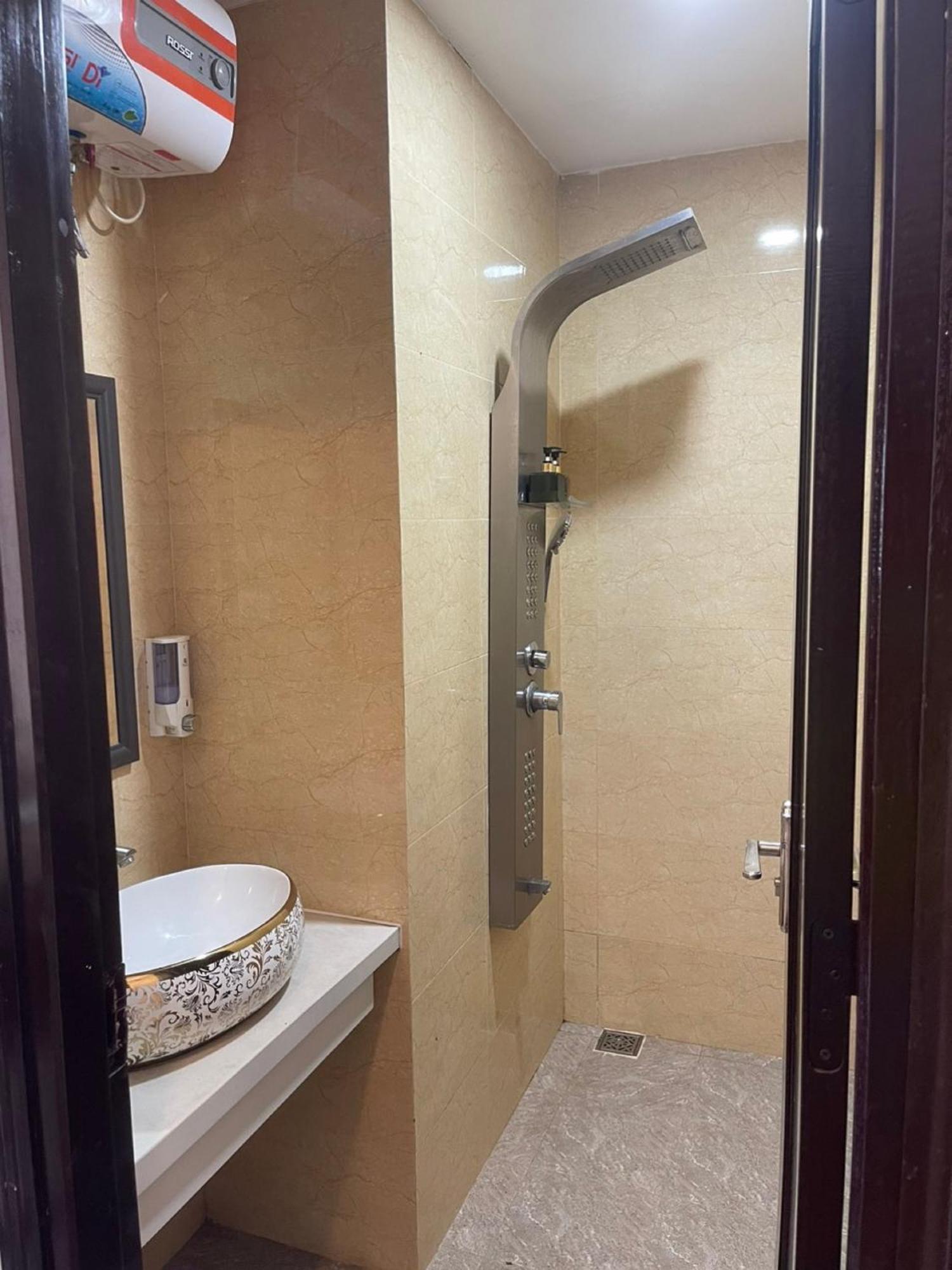 Nalini Hotel & Apartment Da Nang Exterior photo